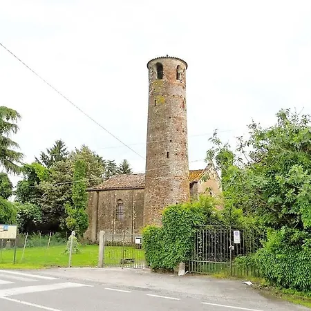 Hangar * Tessera