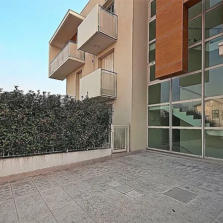 Hangar Apartament